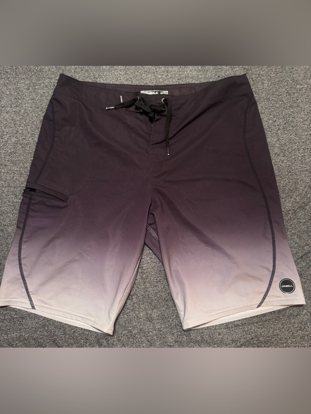 O'Neill Black to Light Gray Ombre Board Shorts - SZ 34